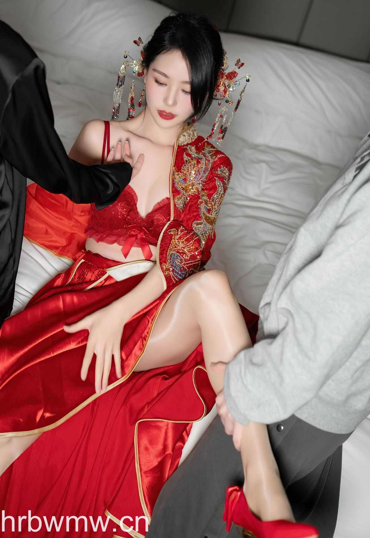 图片[3]-利世 婚房闹新娘 丝袜美腿（100张高清私房写真）-HRB